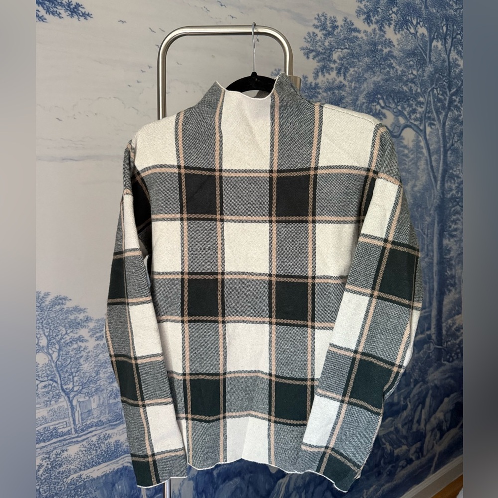 Tahari Turtleneck Sweater in Green, Gray, and Cream Plaid